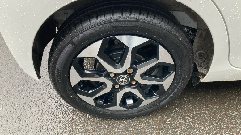 Toyota Aygo 1.0 VVT-i X-Trend 5dr Petrol Hatchback